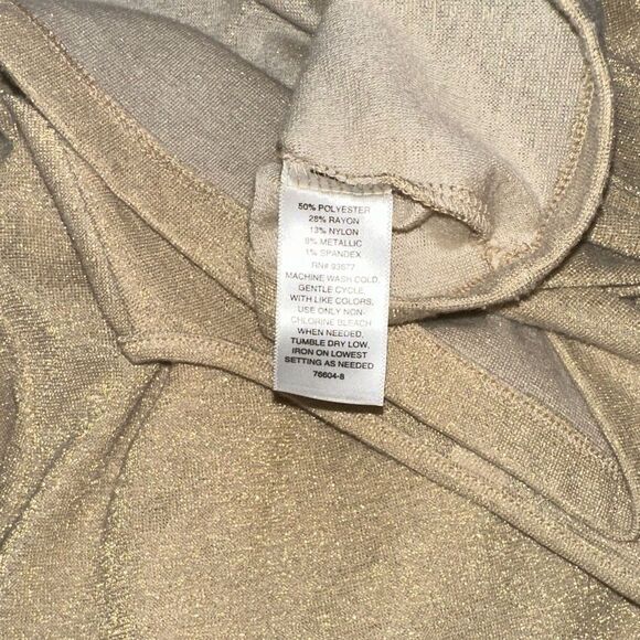 Liz Claiborne Gold Shimmer Puff Sleeve Top w/ Button Embellishments Size Medium - Picture 11 of 11